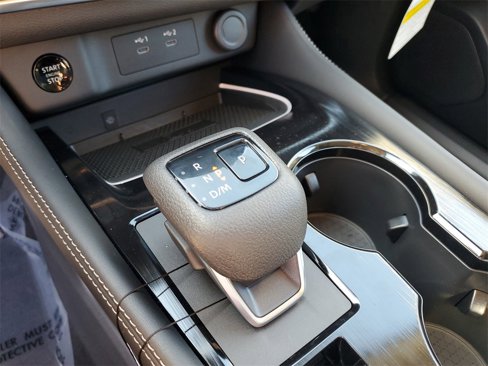New 2026 Nissan Rogue Platinum image 16