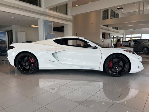 New 2025 Chevrolet Corvette E-Ray w/ Stealth Interior Trim Package image 8