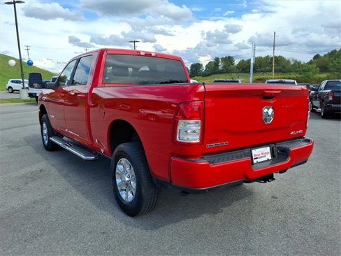 Used 2024 RAM 2500 Big Horn w/ Sport Appearance Package image 6