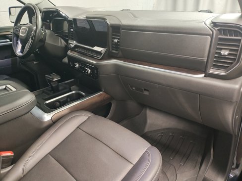 Certified 2022 GMC Sierra 1500 SLT w/ SLT Convenience Package image 8