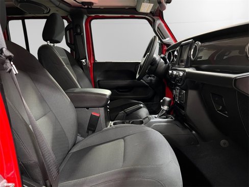 Used 2023 Jeep Wrangler Sahara w/ Cold Weather Group image 14