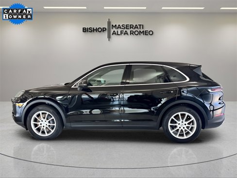 Used 2024 Porsche Cayenne image 6