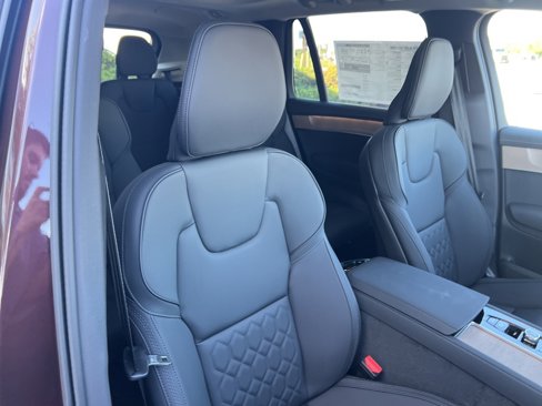 New 2026 Volvo XC90 B6 Plus image 40