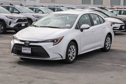 New 2025 Toyota Corolla LE image 3