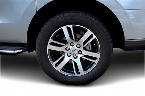 Used 2023 Ford Expedition Max Limited image 32