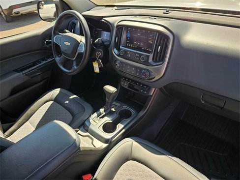 Used 2021 Chevrolet Colorado Z71 w/ Safety Package image 16
