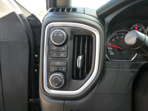 Used 2020 Chevrolet Silverado 1500 LT image 14