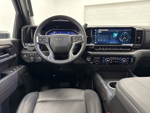 Used 2025 Chevrolet Silverado 2500 LTZ w/ Trail Boss Package image 24