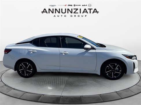 Used 2025 Nissan Sentra SV w/ All-Weather Package image 6