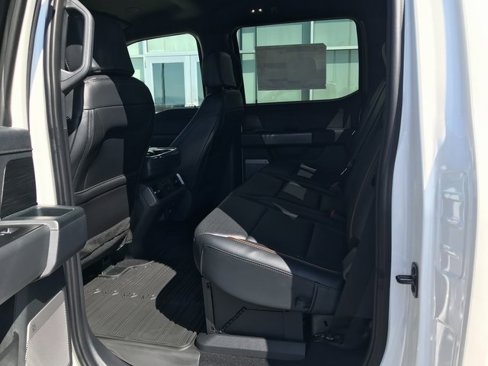 New 2025 Ford F150 Lariat w/ Equipment Group 502A High image 19