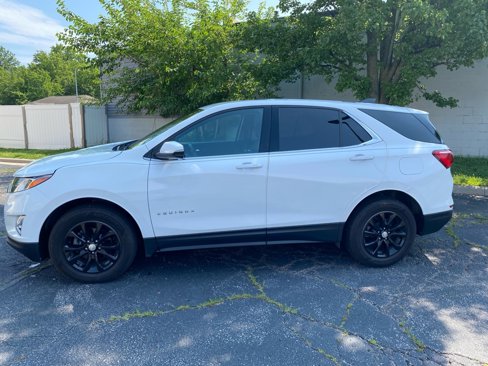 Used 2019 Chevrolet Equinox LT image 2