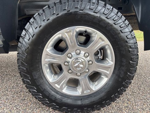 Used 2022 RAM 2500 Big Horn w/ Level 1 Equipment Group image 25