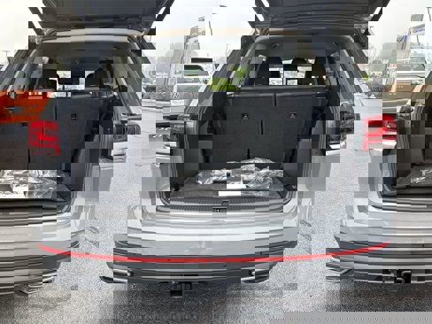 New 2026 Volkswagen Atlas SE image 45