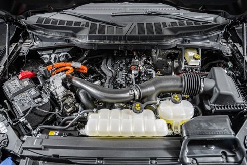 New 2025 Ford F150 Lariat w/ Equipment Group 501A Mid image 18