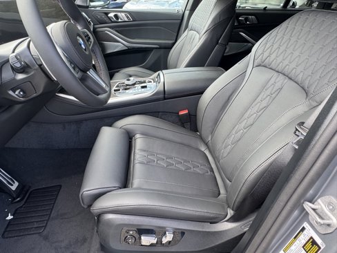 New 2026 BMW X5 M60i image 19