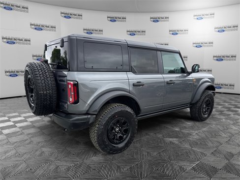 New 2025 Ford Bronco Badlands image 5