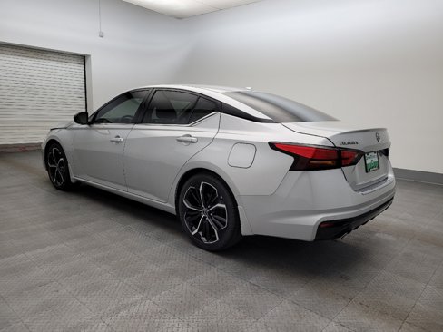 Used 2023 Nissan Altima 2.5 SR image 3