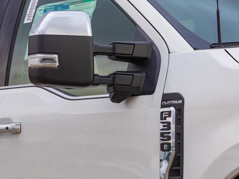 New 2026 Ford F350 Platinum image 2