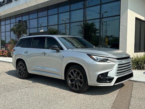New 2025 Lexus TX 500h AWD image 1