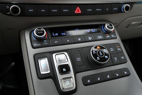 Used 2024 Hyundai Palisade Limited image 34
