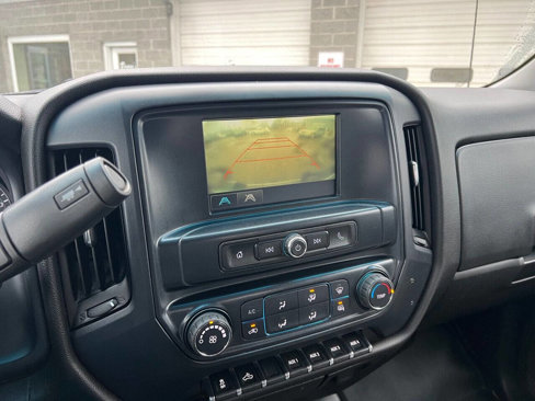 Used 2019 Chevrolet Silverado 2500 W/T image 11