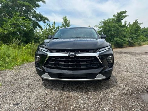 Used 2023 Chevrolet Blazer LT w/ Driver Confidence Package image 4