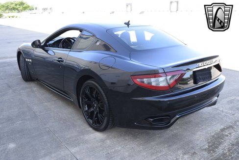 Used 2015 Maserati GranTurismo Sport image 3
