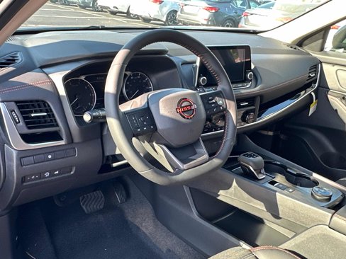 New 2026 Nissan Rogue SV image 12