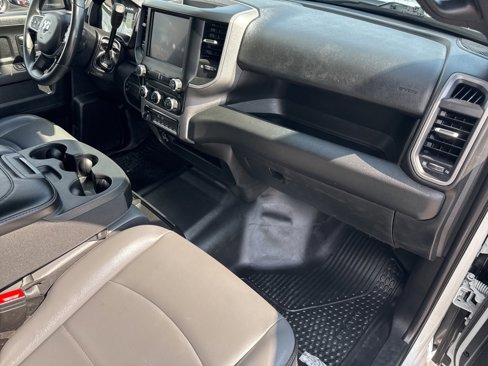 Used 2024 RAM 3500 Tradesman w/ Chrome Appearance Group image 27