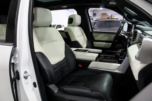 Used 2023 Toyota Sequoia Capstone image 17