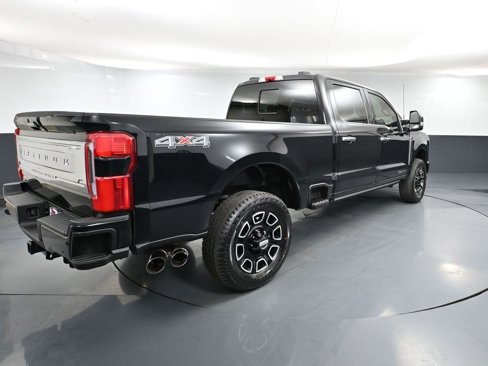 Used 2024 Ford F250 Platinum image 5