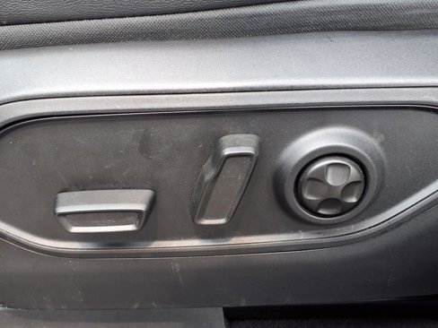 Used 2024 Jeep Grand Cherokee Limited 4xe image 19