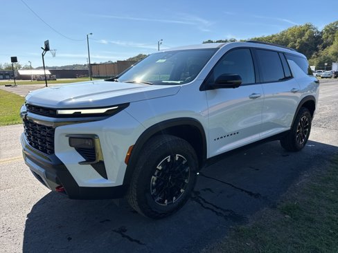 New 2026 Chevrolet Traverse Z71 w/ Driver Confidence Package image 3