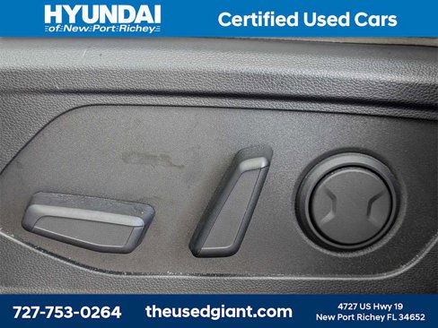Certified 2025 Hyundai Tucson Limited image 24