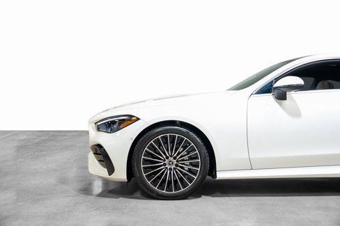Used 2025 Mercedes-Benz CLE 300 4MATIC Coupe image 30