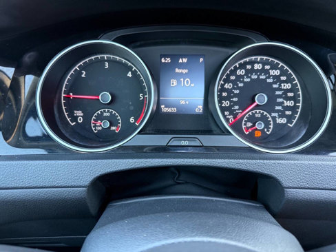 Used 2015 Volkswagen Golf TDI SEL w/ Lighting Package (SEL) image 33