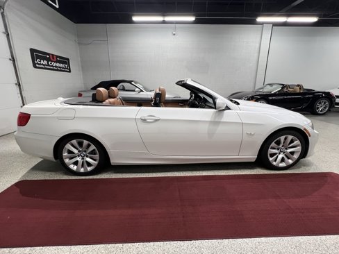 Used 2012 BMW 328i Convertible image 6