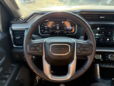 Used 2022 GMC Sierra 1500 Denali w/ Denali Reserve Package image 16