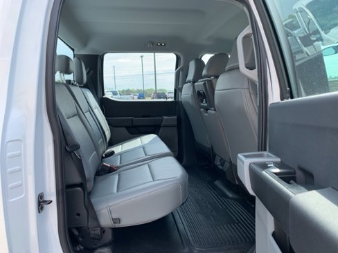 New 2026 Ford F250 XL image 17