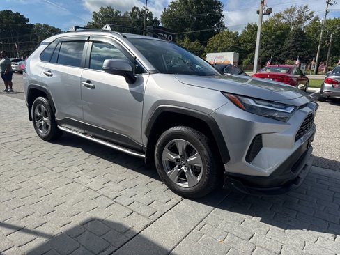 Used 2022 Toyota RAV4 XLE image 7