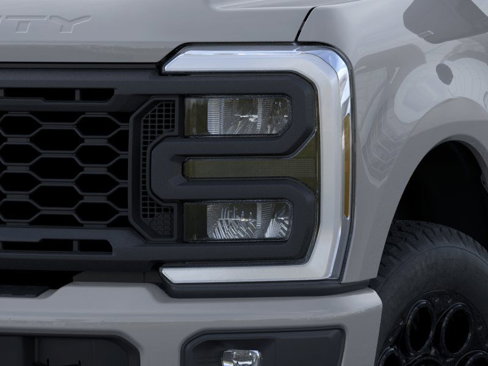 New 2025 Ford F250 Lariat w/ Lariat Ultimate Package image 18
