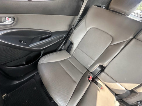 Used 2017 Hyundai Santa Fe Sport image 16
