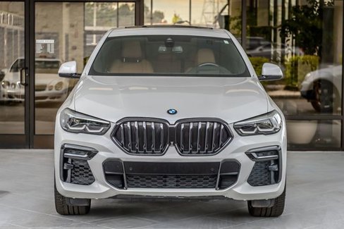 Used 2022 BMW X6 xDrive40i w/ M Sport Package image 5