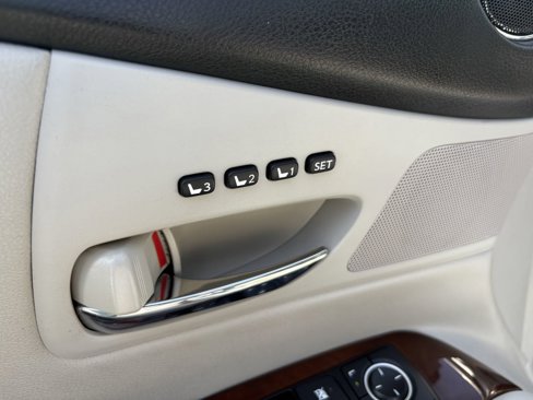 Used 2010 Lexus RX 350 2WD image 23