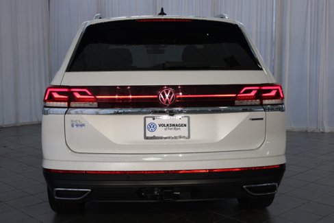 New 2026 Volkswagen Atlas SEL image 9