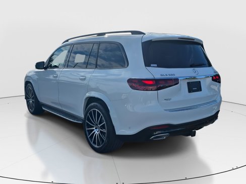 New 2026 Mercedes-Benz GLS 580 4MATIC image 7