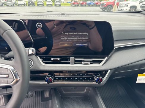 New 2026 Chevrolet Equinox LT w/ Convenience Package II image 20