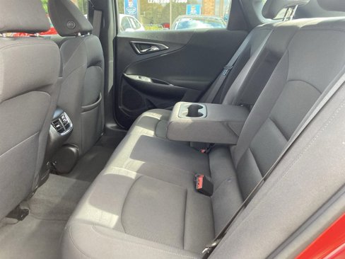 Used 2024 Chevrolet Malibu LT image 12