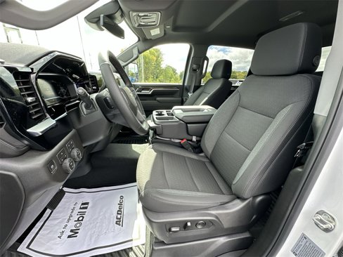 New 2025 Chevrolet Silverado 2500 LT w/ Z71 Chrome Sport Edition image 11