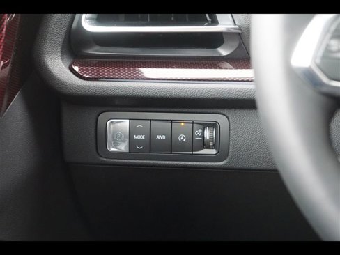New 2026 Chevrolet Traverse Z71 w/ Enhanced Driving Package image 17